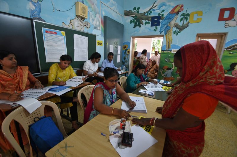 India’s massive election faces heatwave challenge in penultimate phase
