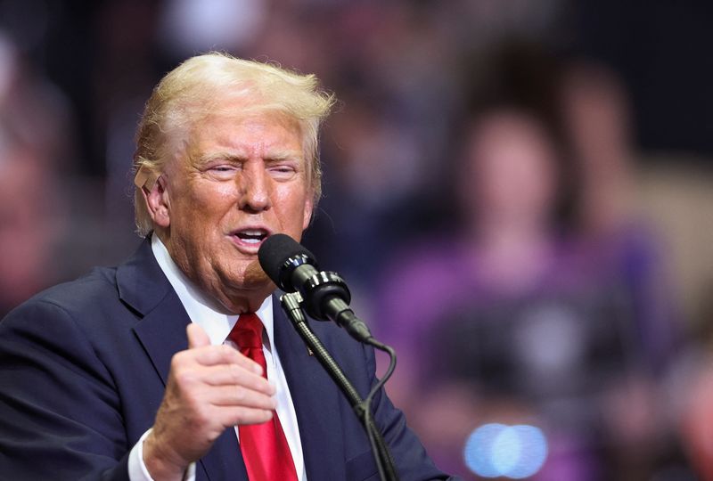 Trump takes fight against Harris to North Carolina rally Salem News
