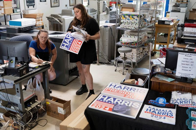 Harris campaign staffs up in battleground states, ‘Sun Belt’ in play