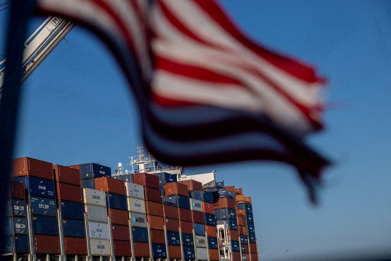 Republican US lawmakers applaud Trump’s aggressive China software proposal